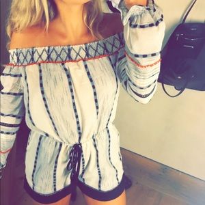 BRAND NEW ANTHROPOLOGIE ROMPER SIZE SMALL